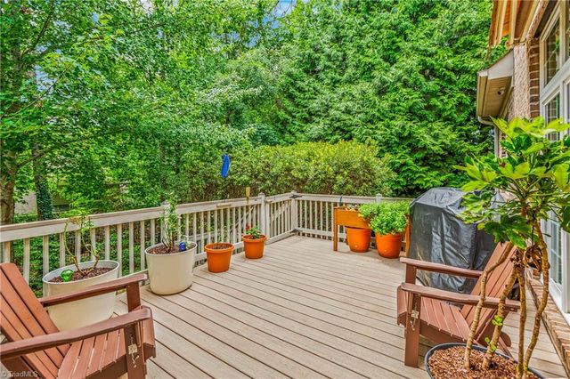 6314 Chesney Way, Whitsett, NC 27377