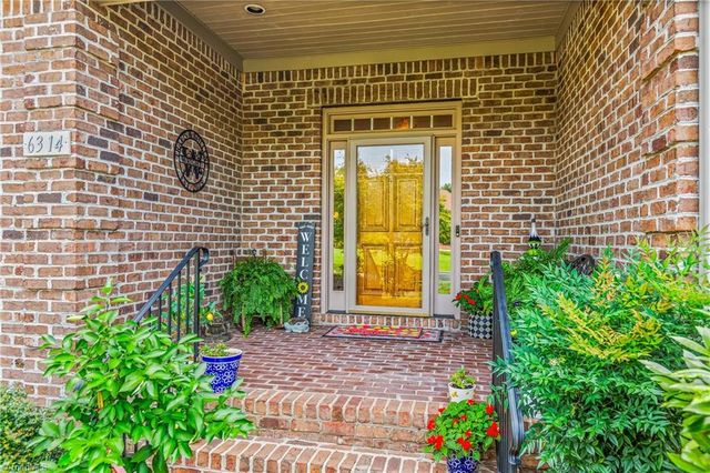 6314 Chesney Way, Whitsett, NC 27377