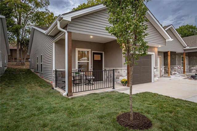 5824 Hunter Court, Raytown, MO 64133