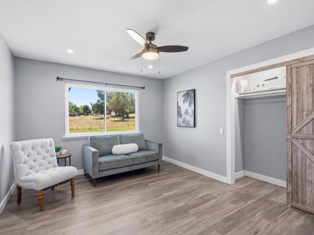 Image 28 of property listing at 73 Aloha Court, Petaluma, CA 94952