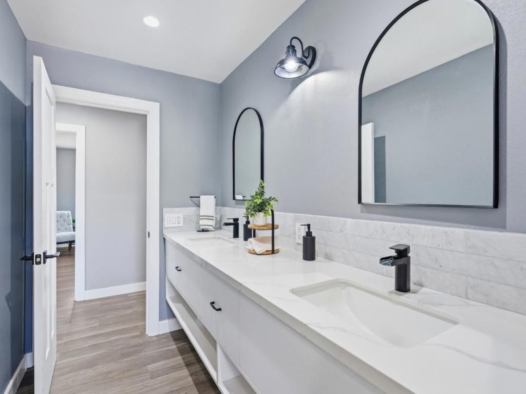 Image 31 of property listing at 73 Aloha Court, Petaluma, CA 94952