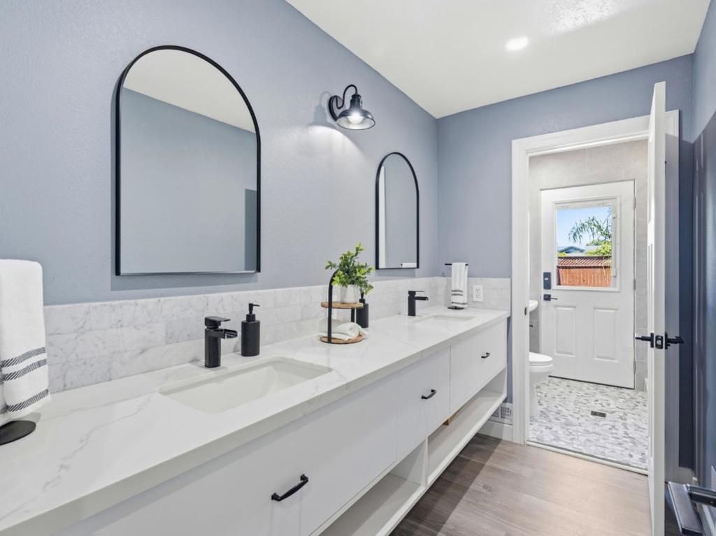 Image 32 of property listing at 73 Aloha Court, Petaluma, CA 94952