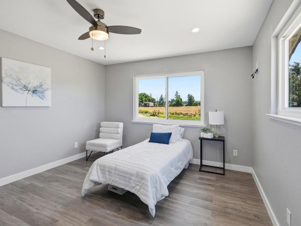 Image 36 of property listing at 73 Aloha Court, Petaluma, CA 94952