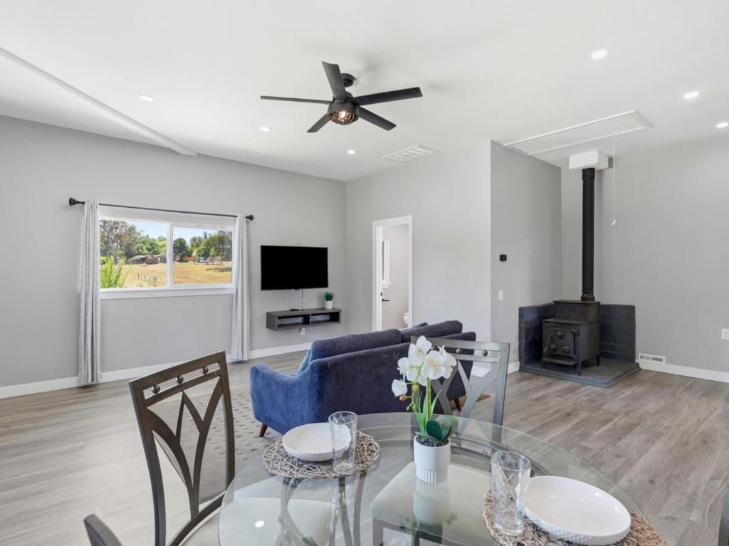 Image 52 of property listing at 73 Aloha Court, Petaluma, CA 94952