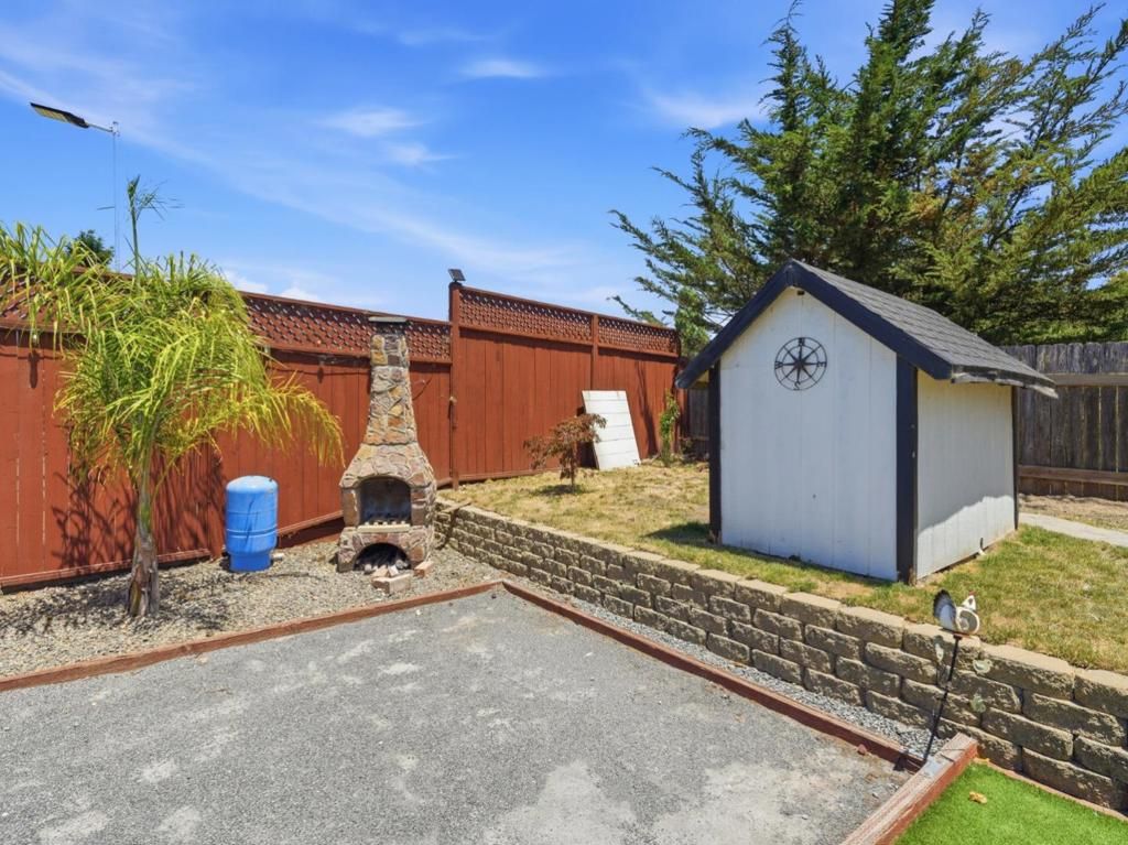 Image 63 of property listing at 73 Aloha Court, Petaluma, CA 94952