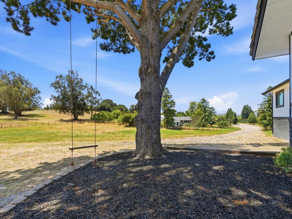 Image 82 of property listing at 73 Aloha Court, Petaluma, CA 94952