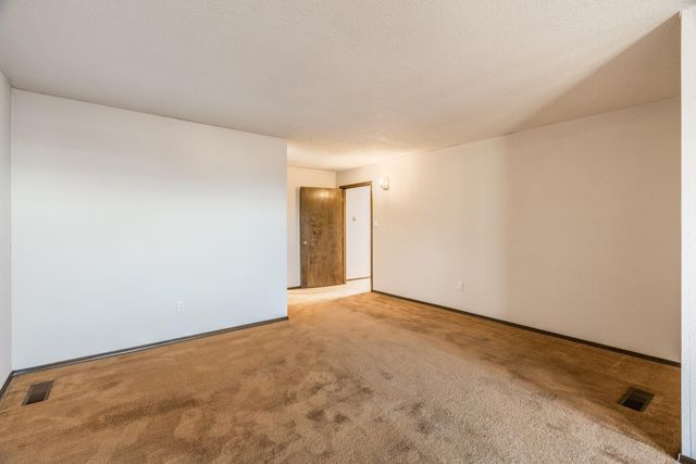 6329 Antares Road NE, Albuquerque, NM 87111