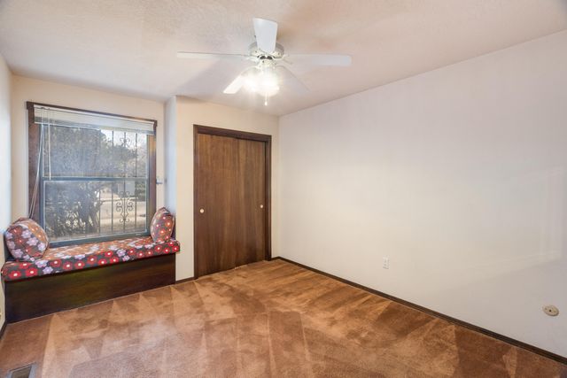 6329 Antares Road NE, Albuquerque, NM 87111