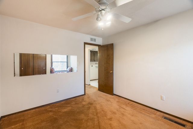 6329 Antares Road NE, Albuquerque, NM 87111