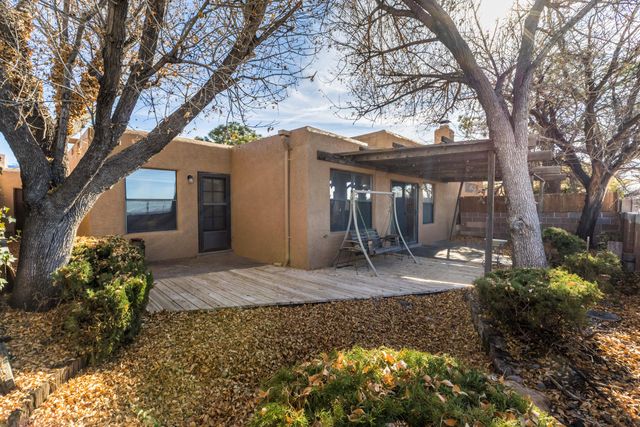 6329 Antares Road NE, Albuquerque, NM 87111
