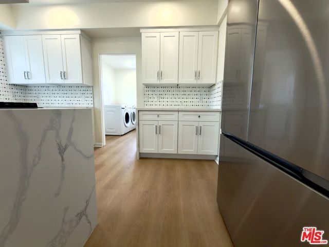 378 S La Jolla Avenue, Los Angeles, CA 90048