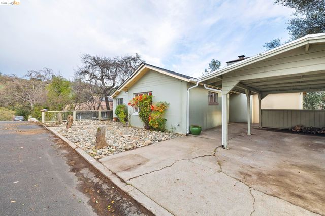 299 Summit Ave, Sonora, CA 95370