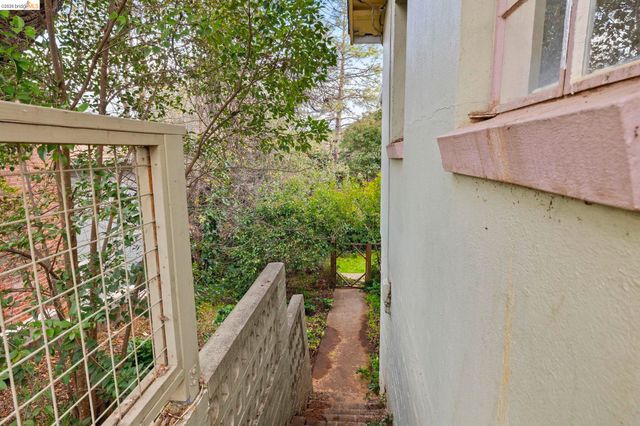 299 Summit Ave, Sonora, CA 95370