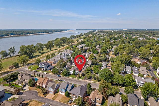 82 ISLAND PL, Memphis, TN 38103