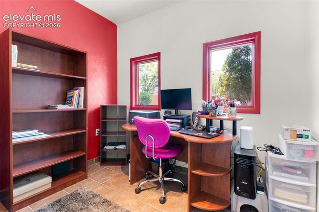 2935 Country Club Drive, Pueblo, CO 81008