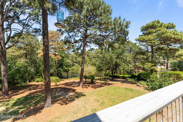 17 La Quinta Loop, Pinehurst, NC 28374