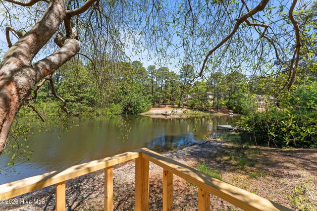 17 La Quinta Loop, Pinehurst, NC 28374