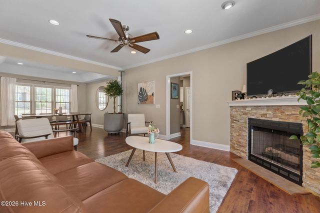 17 La Quinta Loop, Pinehurst, NC 28374