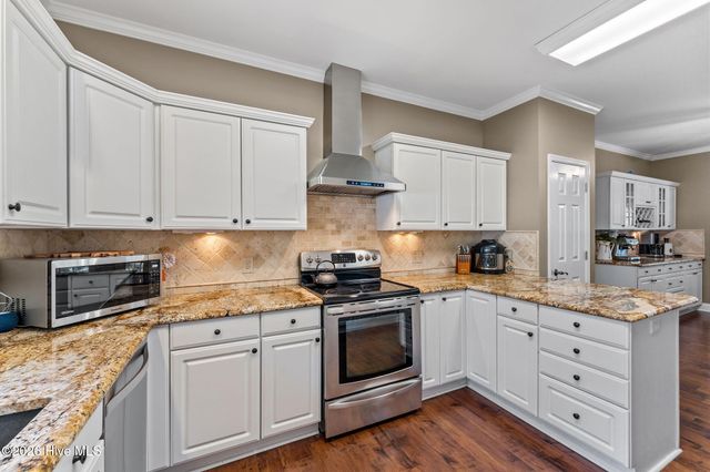17 La Quinta Loop, Pinehurst, NC 28374