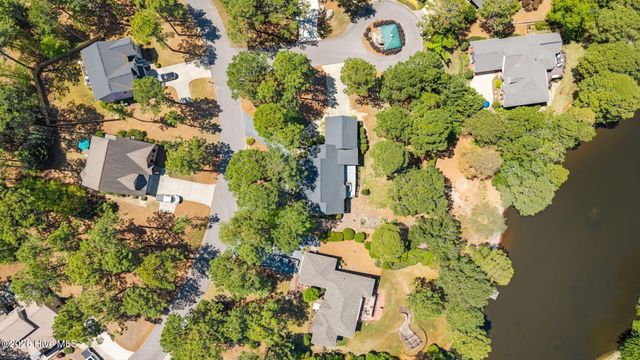 17 La Quinta Loop, Pinehurst, NC 28374