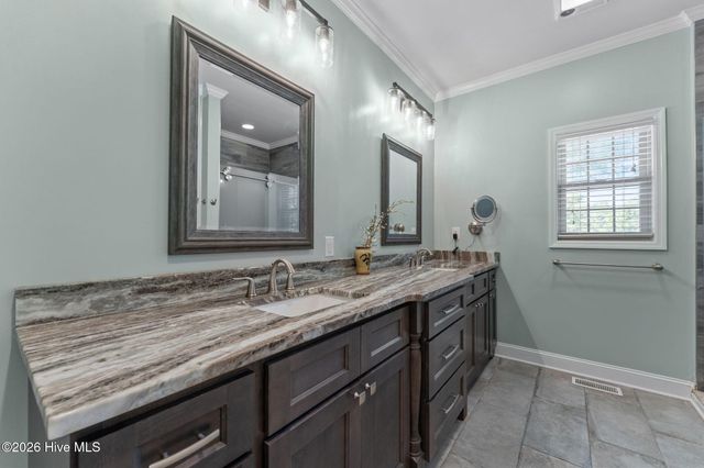 17 La Quinta Loop, Pinehurst, NC 28374