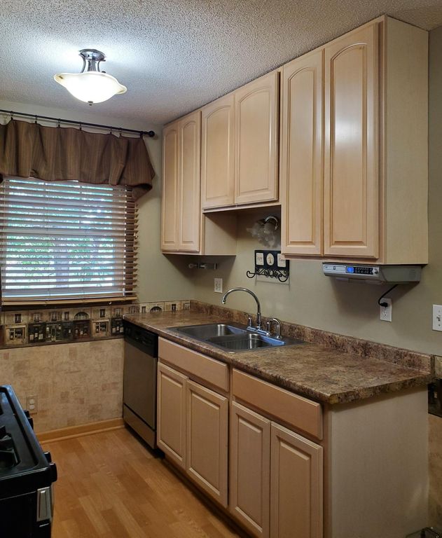 2109 3rd Street N, North Saint Paul, MN 55109 — photo 3
