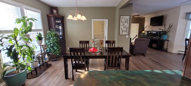 424 1st Street NE, Minot, ND 58703