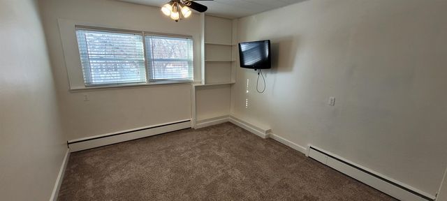 424 1st Street NE, Minot, ND 58703