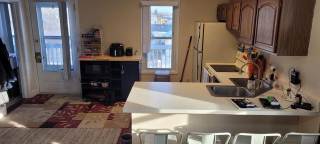 424 1st Street NE, Minot, ND 58703