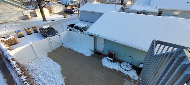 424 1st Street NE, Minot, ND 58703