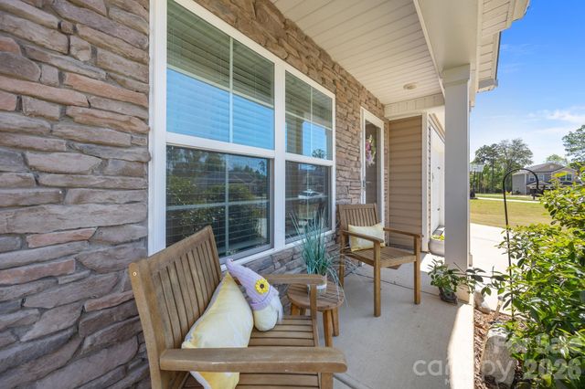 385 Olivia Court, Lexington, NC 27292