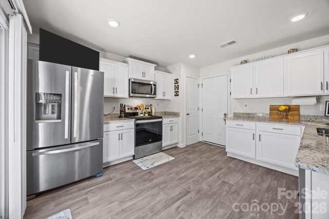 385 Olivia Court, Lexington, NC 27292