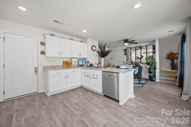 385 Olivia Court, Lexington, NC 27292