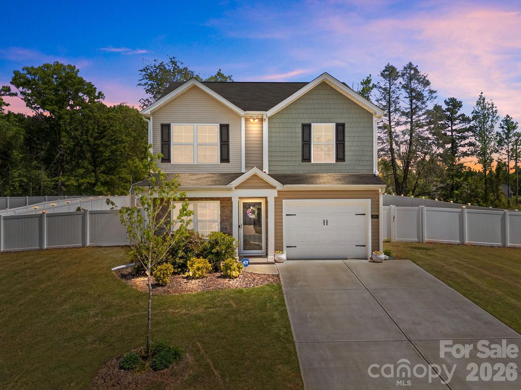 385 Olivia Court, Lexington, NC 27292