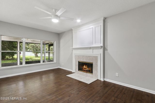 10536 MARLFIELD Court, Jacksonville, FL 32256