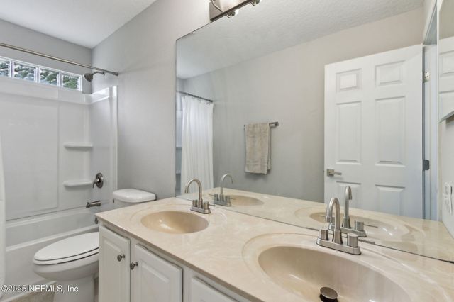 10536 MARLFIELD Court, Jacksonville, FL 32256