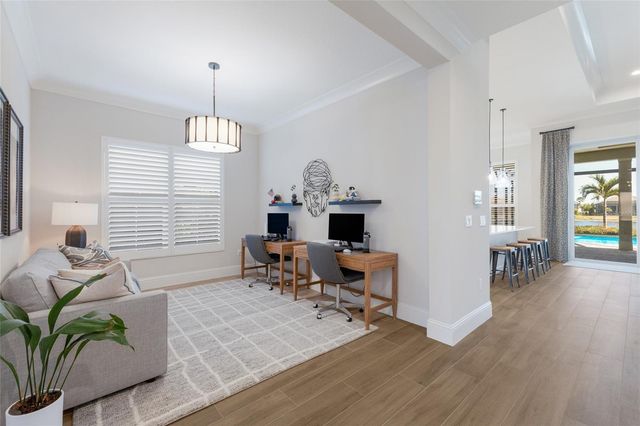 8249 PAVIA WAY, Lakewood Ranch, FL 34202