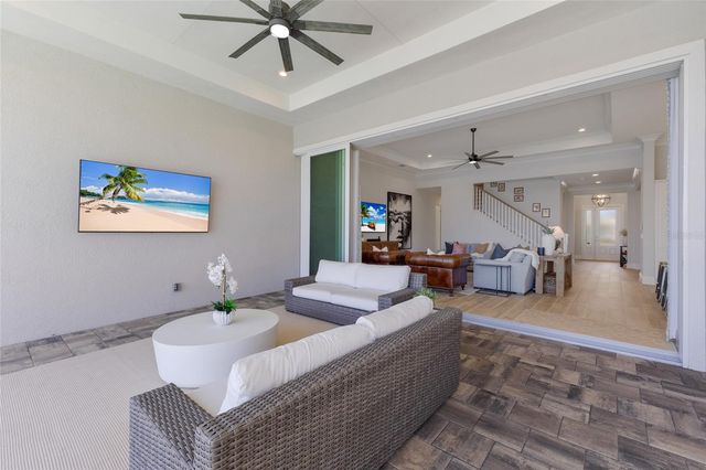 8249 PAVIA WAY, Lakewood Ranch, FL 34202