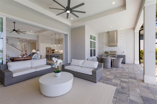 8249 PAVIA WAY, Lakewood Ranch, FL 34202