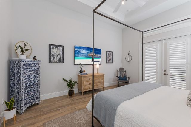 8249 PAVIA WAY, Lakewood Ranch, FL 34202