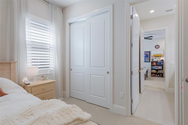 8249 PAVIA WAY, Lakewood Ranch, FL 34202