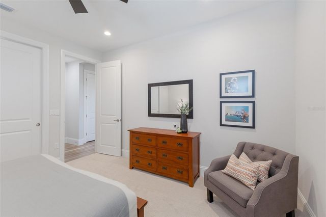 8249 PAVIA WAY, Lakewood Ranch, FL 34202