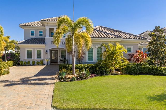 8249 PAVIA WAY, Lakewood Ranch, FL 34202