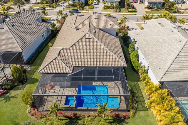 8249 PAVIA WAY, Lakewood Ranch, FL 34202