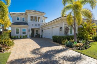 8249 PAVIA WAY, Lakewood Ranch, FL 34202