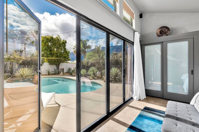 777 N Calle Rolph, Palm Springs, CA 92262
