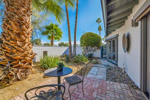 777 N Calle Rolph, Palm Springs, CA 92262
