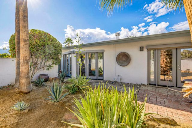 777 N Calle Rolph, Palm Springs, CA 92262