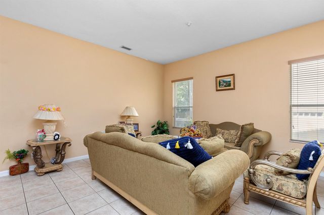 1017 Grove Park Circle, Boynton Beach, FL 33436