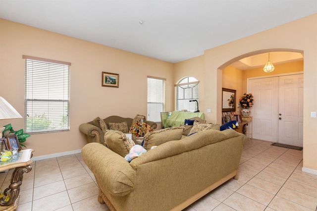 1017 Grove Park Circle, Boynton Beach, FL 33436